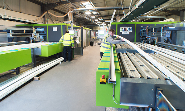 QUADRUPLE CUTTING AND MACHINING CENTRE INVESTMENT AT TRUFRAME